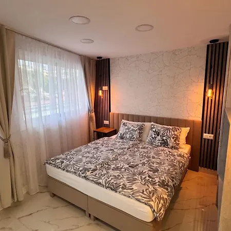 Apartman Americas Ponderosa 1000 *