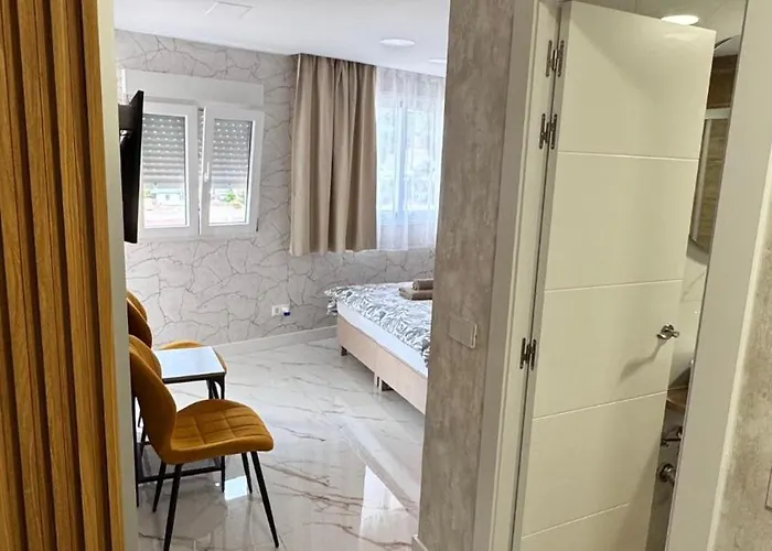 Americas Ponderosa 1000 Apartman Costa Adeje (Tenerife)